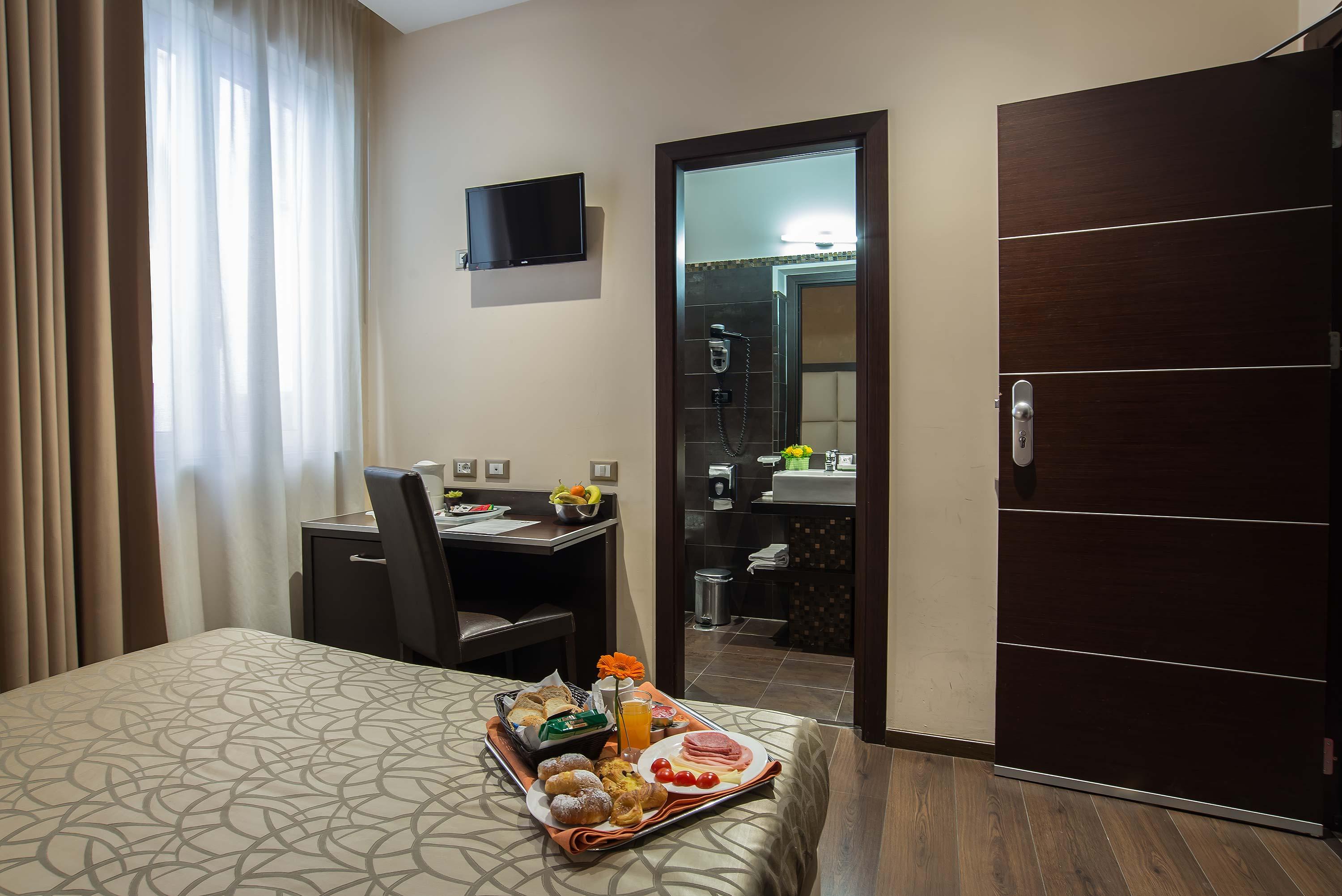 Catone District Hotel Рим Экстерьер фото