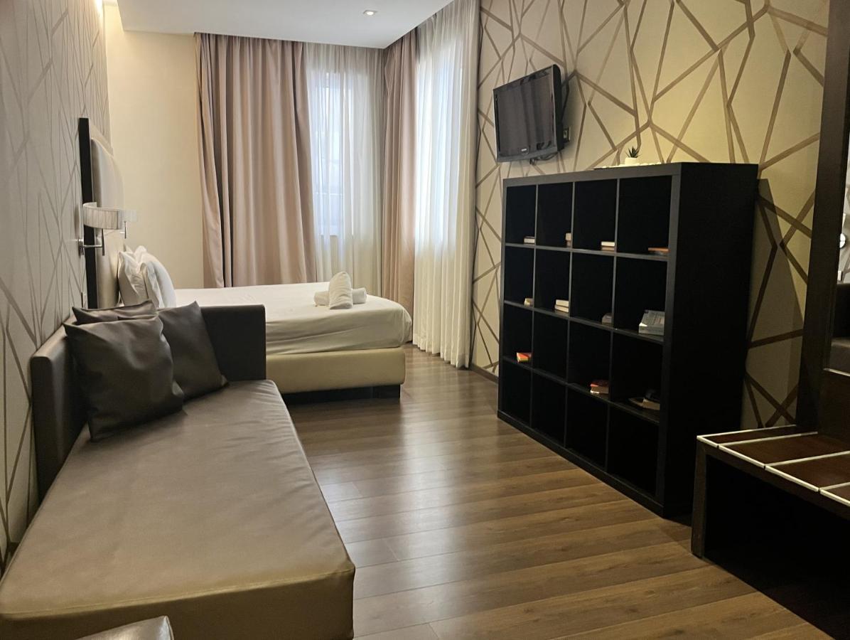 Catone District Hotel Рим Экстерьер фото